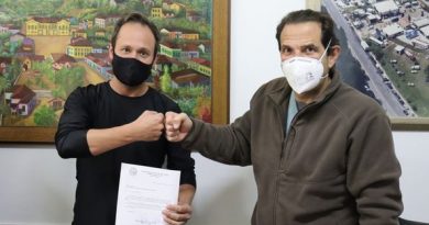 Elmir e Edson Rodrigo querem base do SAMU em Serra Negra Elmir e Edson Rodrigo querem base do SAMU em Serra Negra
