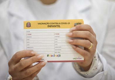 Estado de SP vacina mais de 100 mil crianças em um dia