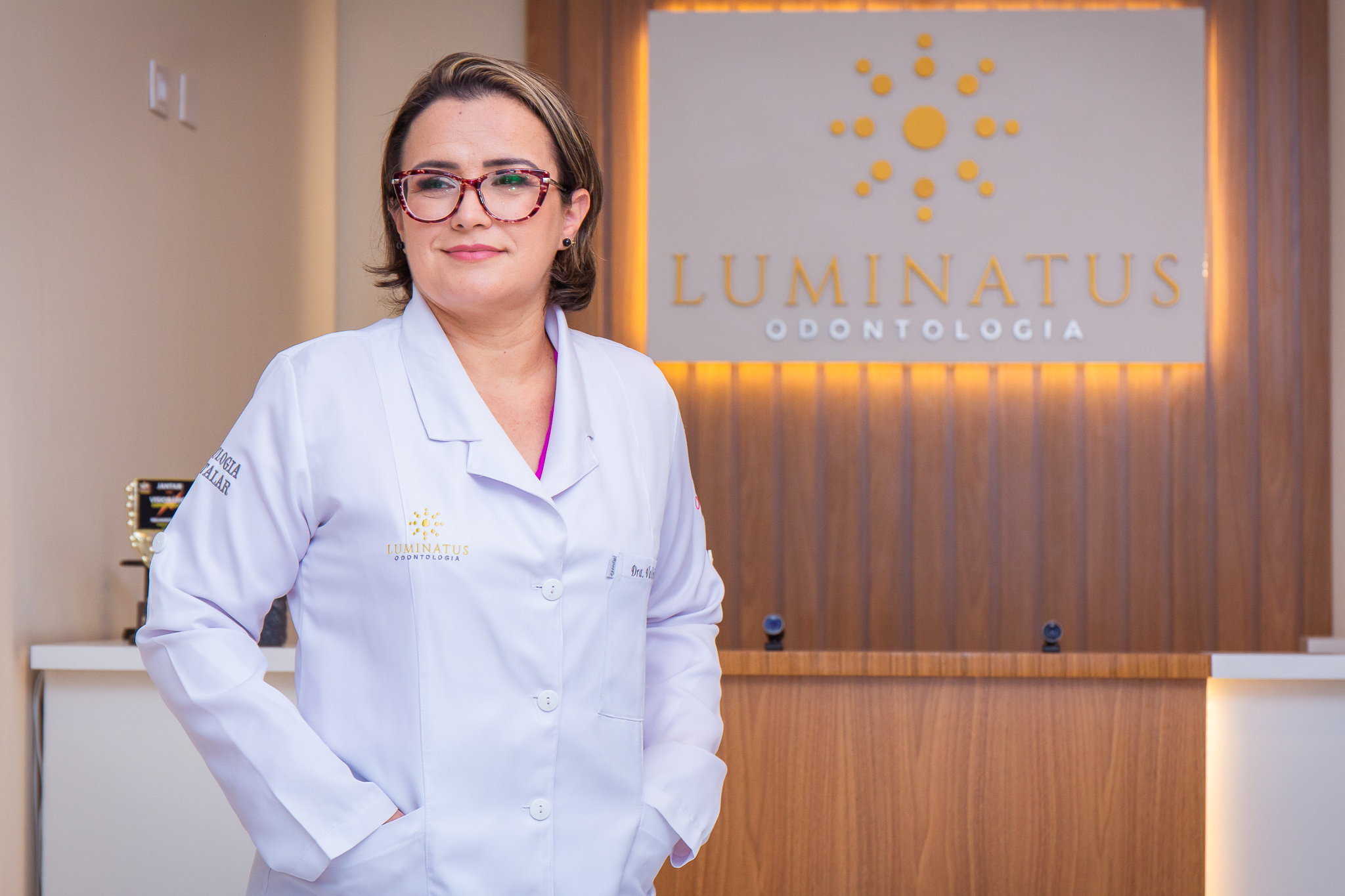 Dra. Valéria Querido 