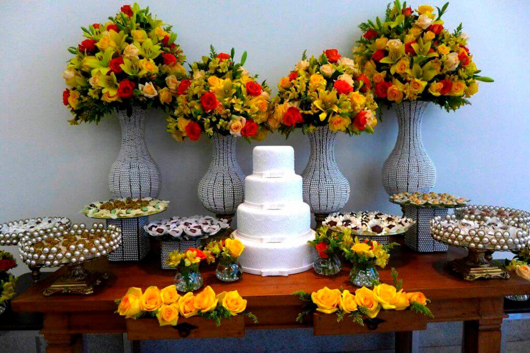 Decoração mesa comemoração bodas - Festejare Decorações