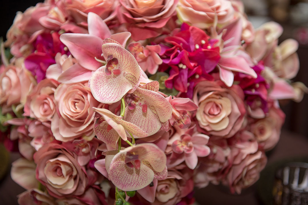 Arranjos decorativos com flores permanentes - Festejare Decorações