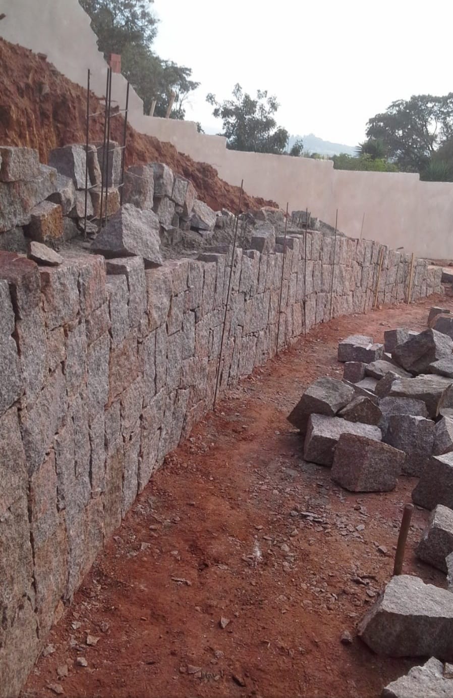 Muro de Arrimo de Pedra - Pedreira Indaiatuba