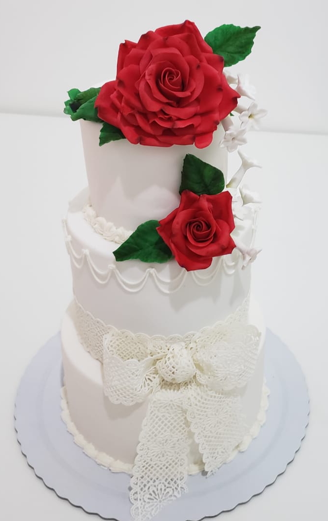 Curso de Cake Design em Pasta Americana Bolo de Casamento Curseria